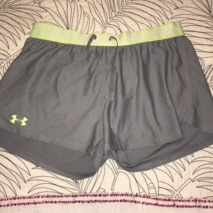 GREY UNDER ARMOUR SHORTS